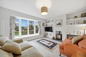 Sitting room- click for photo gallery